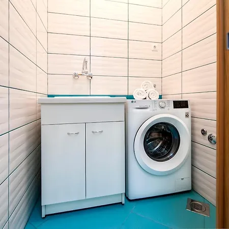Apartment Valmare *